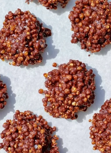 Crunchy quinoa bites in a bowl, perfect for healthy snacking.