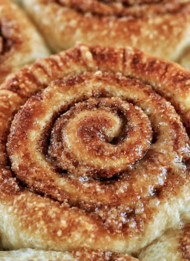 Delicious easy one hour cinnamon rolls baked fresh and ready to serve.
