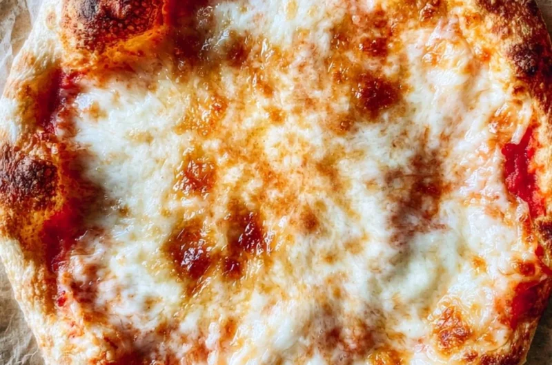 Homemade pizza dough recipe with ingredients and preparation steps.